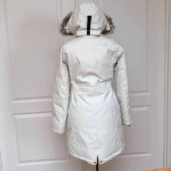 The North Face Arctic Parka - Picture 4 of 13